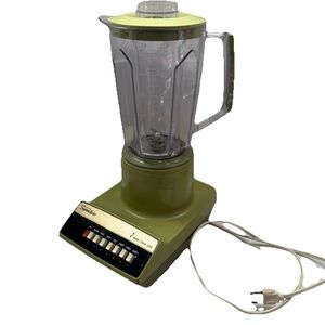 Vintage Montgomery Wards Signature Avocado Green 7 Speed Electric Blender WORKS